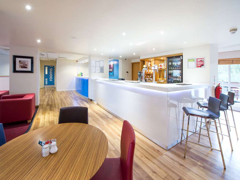 Travelodge Ashford Restaurante foto